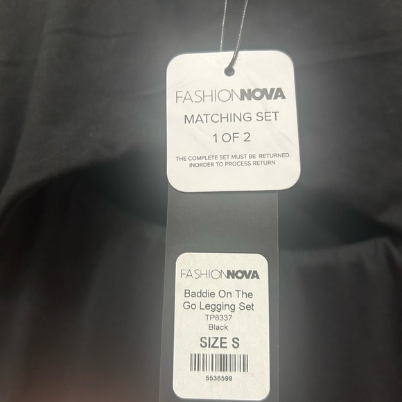 Fashion Nova Baddie On The Go Top NWT Small - Picture 8 of 8